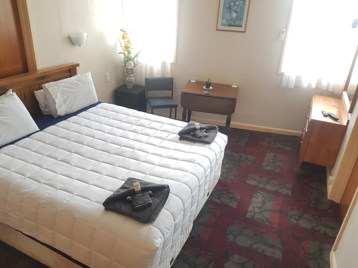 Northern Wairoa Hotel Dargaville Exterior photo