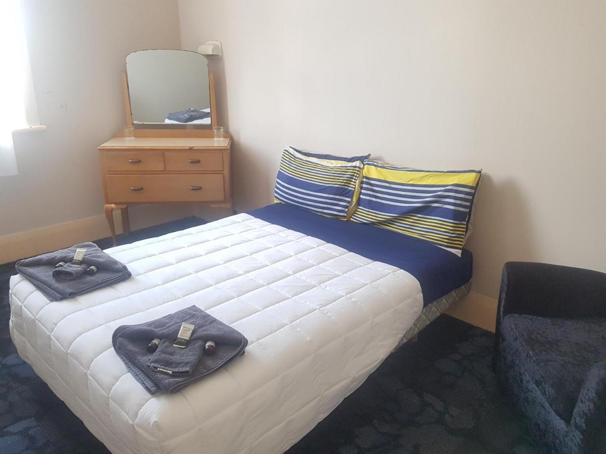 Northern Wairoa Hotel Dargaville Exterior photo
